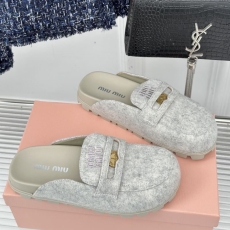 Miu Miu Sandals